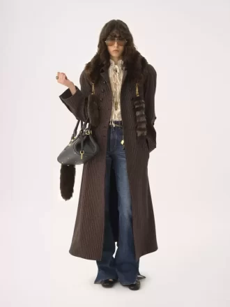 Double-breasted riding coat in houndstooth wool Double-breasted riding coat in houndstooth wool