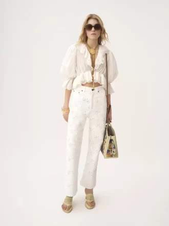 Embroidered cropped jeans in denim