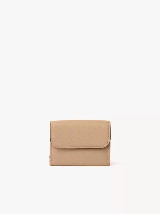 Mini Alphabet tri-fold in grained leather Mini Alphabet tri-fold in grained leather