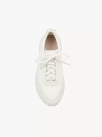 Nama sneaker