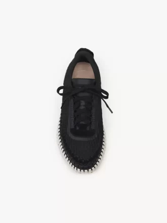 Nama sneaker Nama sneaker