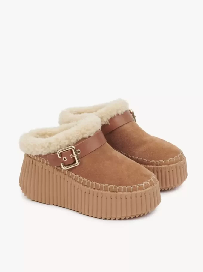 Nama wedge mule