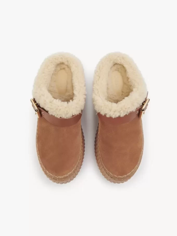 Nama wedge mule