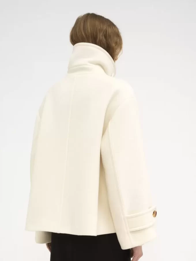 Oversized short coat in wool