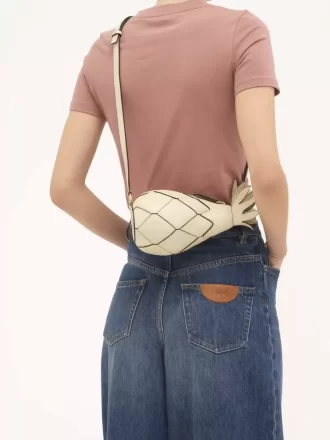 Pineapple shoulder bag in grained leather