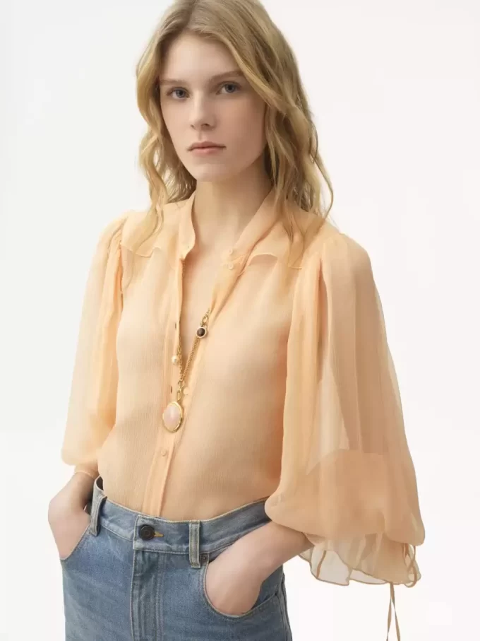 The Chloé Senses pendant necklace