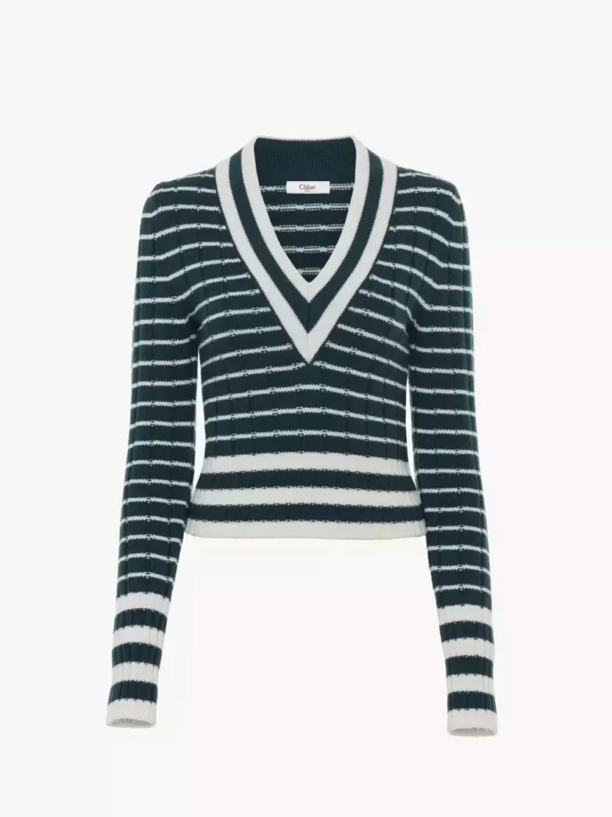 V-neck fitted sweater in a merino wool knit V-neck fitted sweater in a merino wool knit